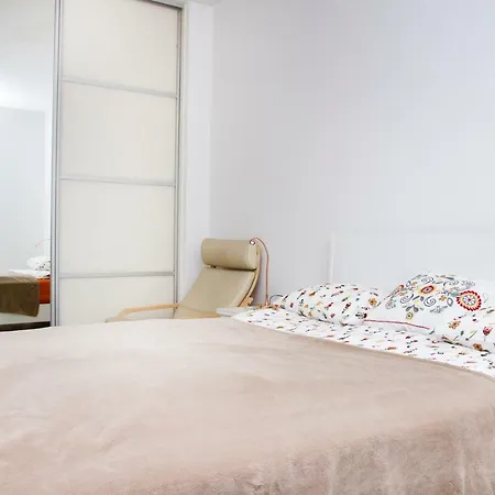 Apartament Przyjemny Apartament Z Widokiem Na Odre I Parkingiem