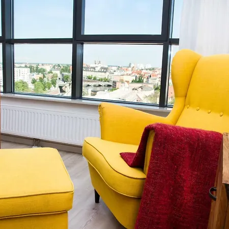 Apartament Przyjemny Apartament Z Widokiem Na Odre I Parkingiem Wrocław