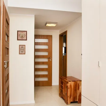 Przyjemny Apartament Z Widokiem Na Odre I Parkingiem Apartament
